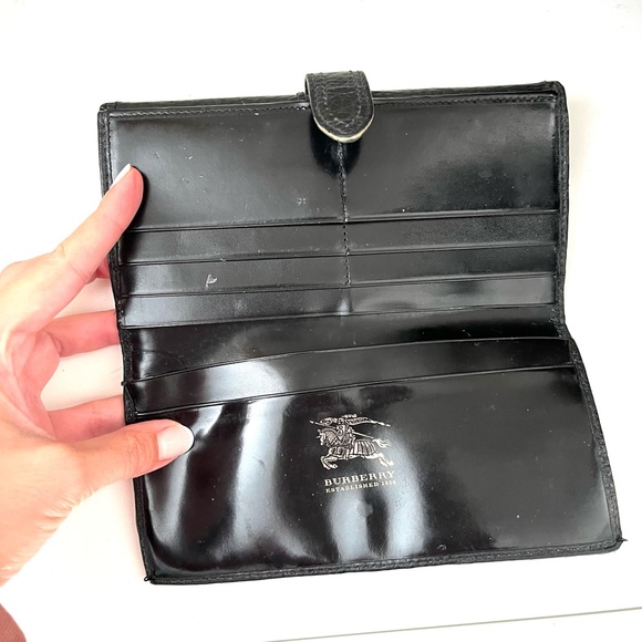 Burberry Vintage Check and Leather Folding Wallet - Picture 7 of 8